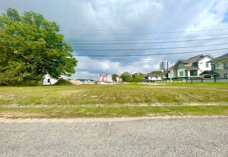 TANAH LOT BANGLO  ( 6,300 Sft ) TMN UNIVERSITI BANGI 2025