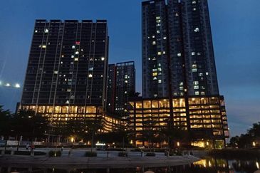 Adria Residence @ Gravit8