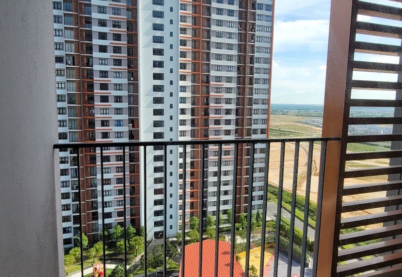 Amber Residence @ twentyfive.7