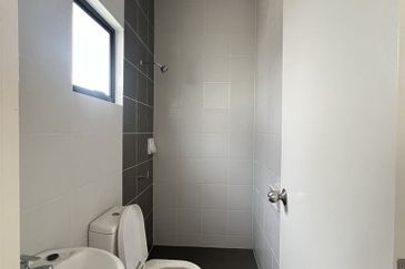 Jalan Setia Permai U13/41E