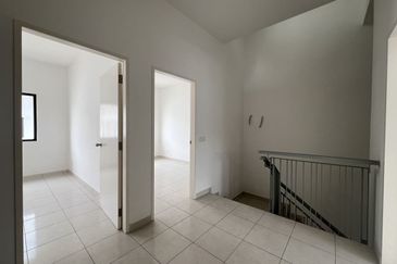 Jalan Setia Permai U13/41E