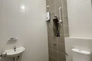 Jalan Setia Permai U13/41E