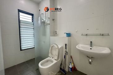 Jalan Setia Permai U13/41E