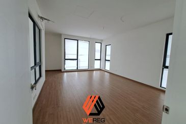 Lucent Residence @ twentyfive.7