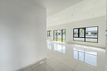 Freesia Residences @ Tropicana Aman