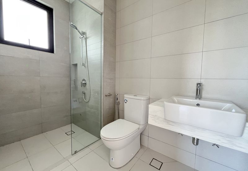 Freesia Residences @ Tropicana Aman