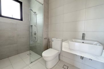 Freesia Residences @ Tropicana Aman