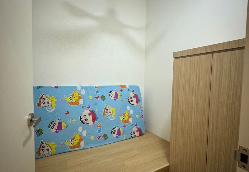 Gravit8 @ Klang South