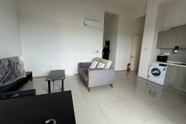 Gravit8 @ Klang South