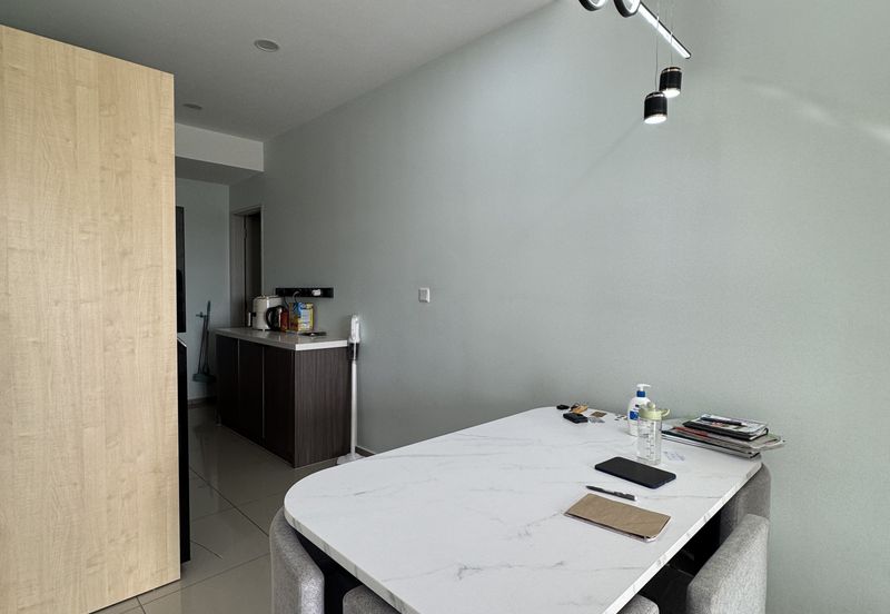 The Tresor @ Gravit 8 *