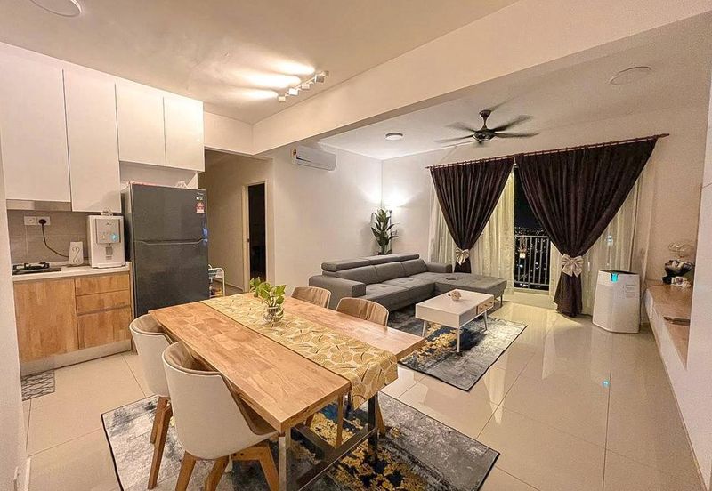 Adria Residence @ Gravit8