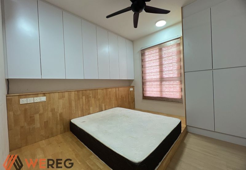 Adria Residence @ Gravit8