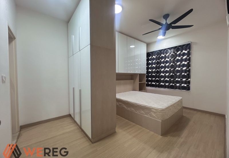 Adria Residence @ Gravit8