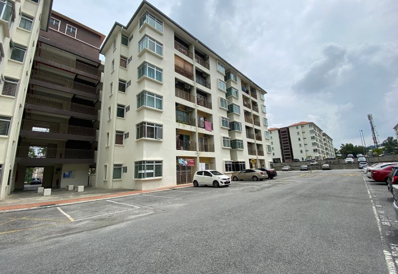 Residensi Warnasari 2