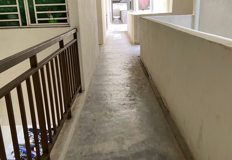 Residensi Warnasari 2