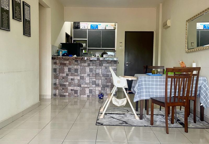 Residensi Warnasari 2