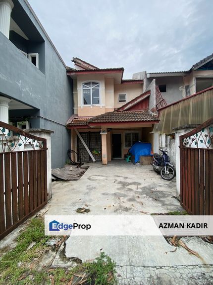 Rumah teres 2-tingkat 5-bilik Lorong Az Zaharah Seksyen 10 Puncak Alam untuk dijual, Selangor, Bandar Puncak Alam