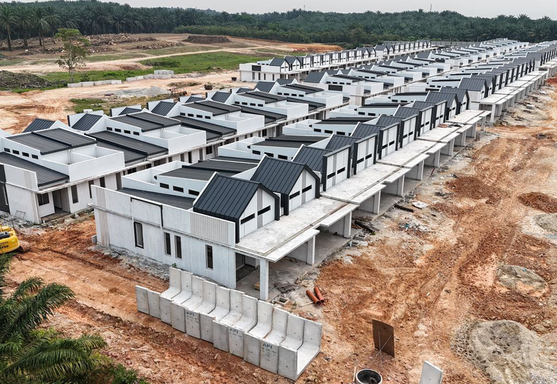 Taman Jenderam Lestari