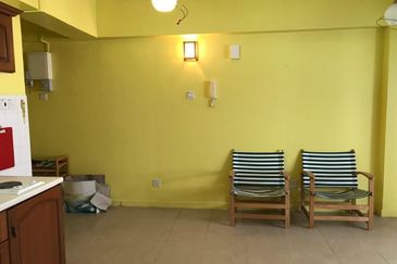 Golden Hills Resort (Amber Court)