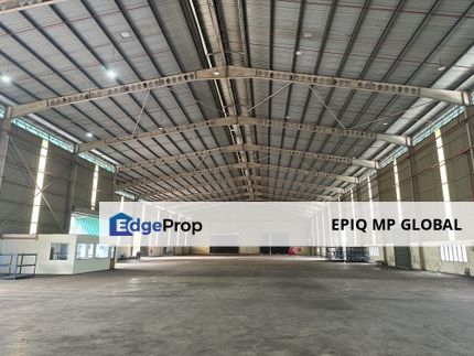 Single sty warehouse with 3 sty office @ Usj, Subang Jaya, Selangor, Subang Jaya