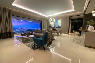 Setia Sky Seputeh 4 + 1 Rooms, 4 Cp, Private Lift