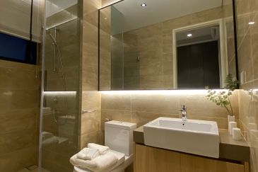 Setia Sky Seputeh 4 + 1 Rooms, 4 Cp, Private Lift