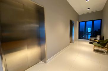 Setia Sky Seputeh 4 + 1 Rooms, 4 Cp, Private Lift