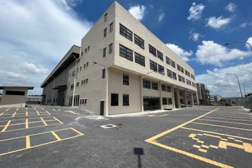 Bandar Bukit Raja @Taipan