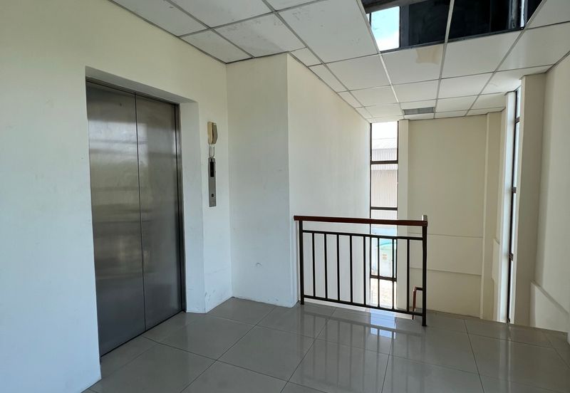 Bukit Jelutong Industrial Park