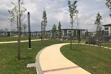 Parkfield Residences, Tropicana Heights