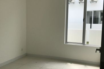 Parkfield Residences, Tropicana Heights