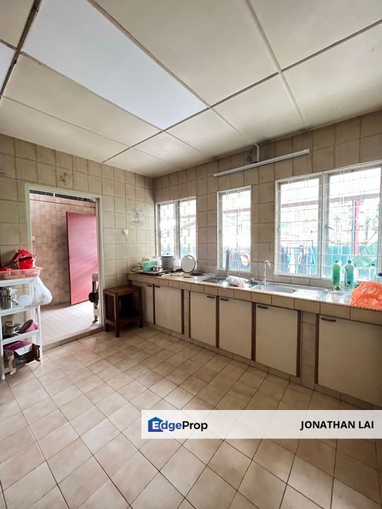 2 STY FREEHOLD BUNGALOW WITH SPACIOUS GARDEN, Selangor, Petaling Jaya