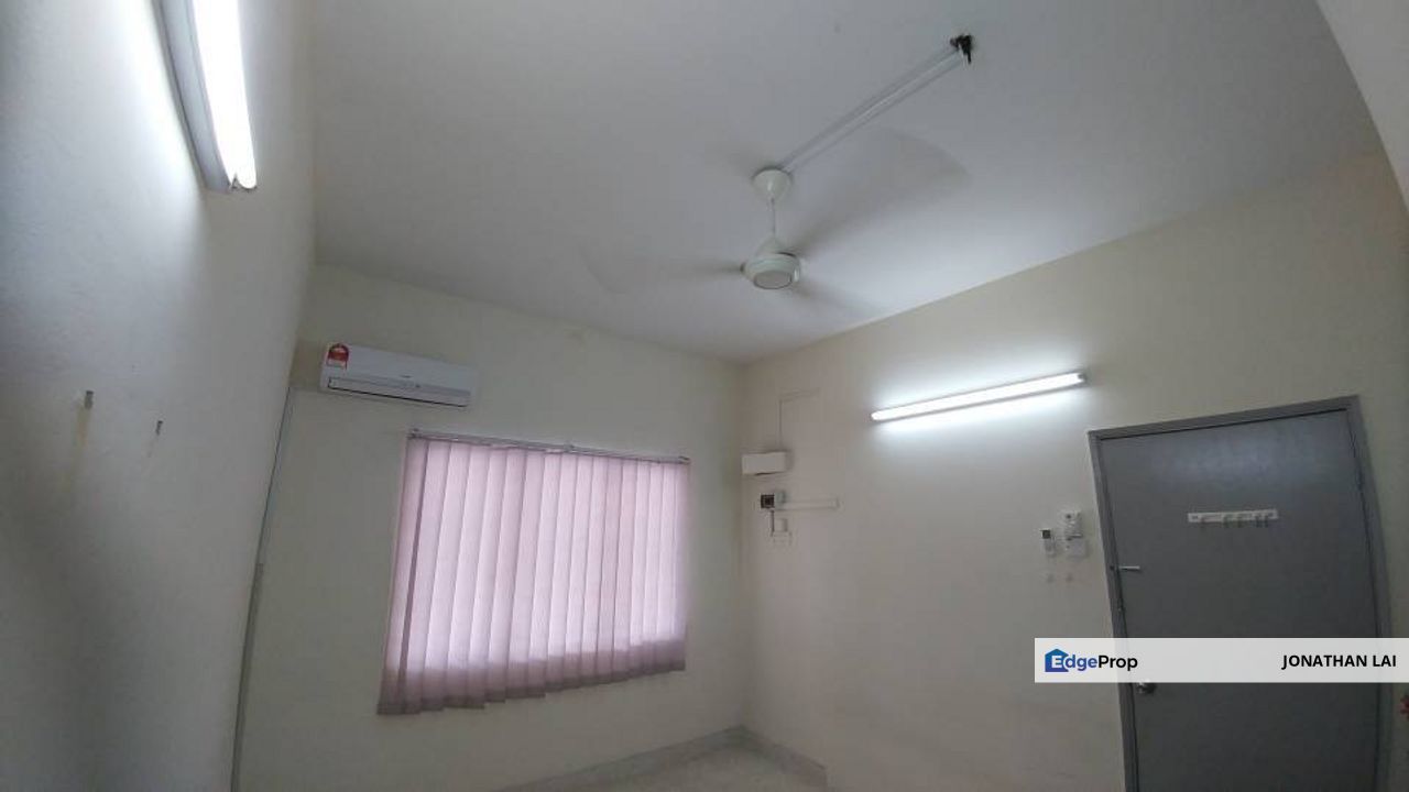 2 STY FREEHOLD BUNGALOW WITH SPACIOUS GARDEN, Selangor, Petaling Jaya