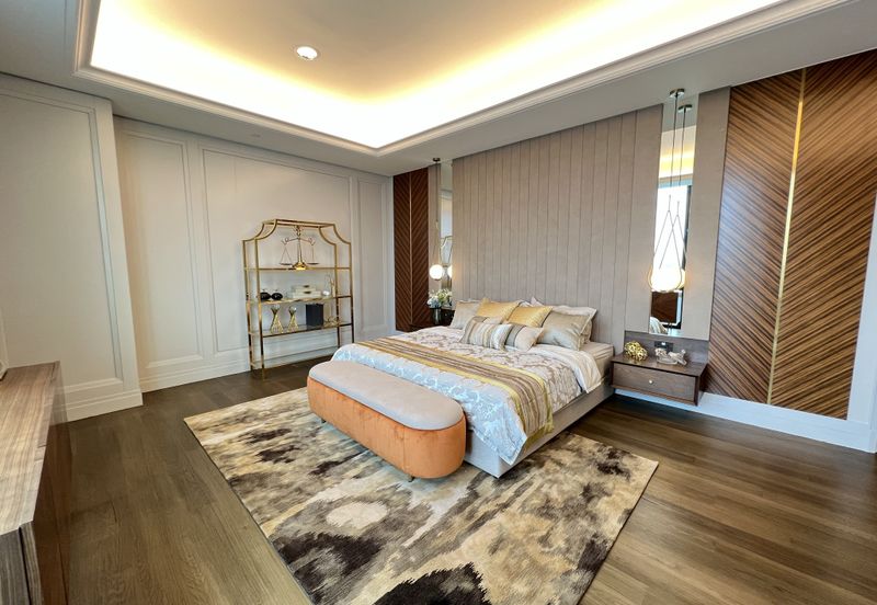 St Regis The Residences