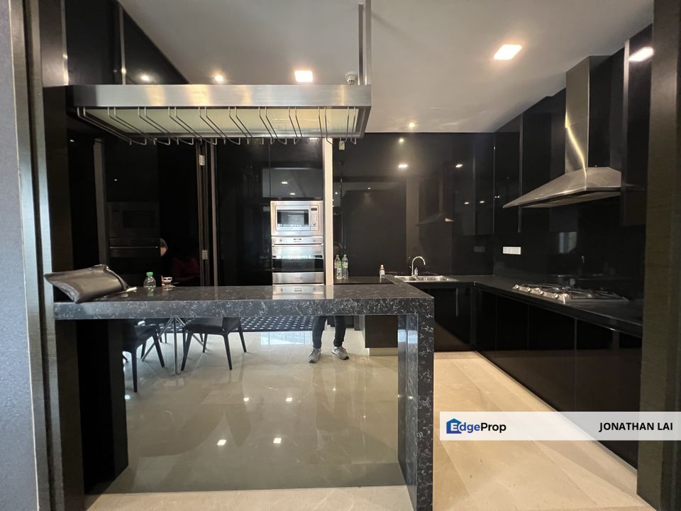 Fully Furnished Unit and High Floor, Kuala Lumpur, Bukit Bintang