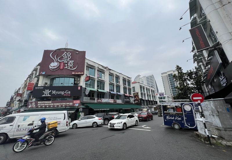 ROI ABOVE 4 % | FREEHOLD | CORNER | NEAR TO LRT | FRONTING MAIN ROAD