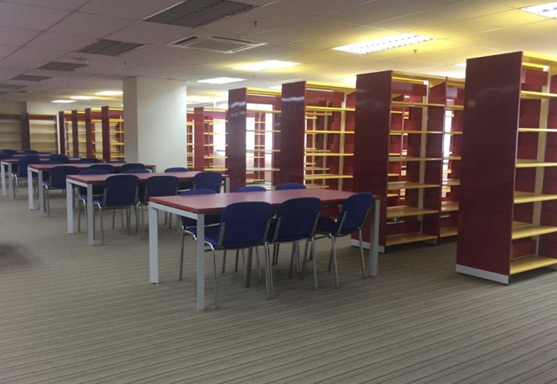 6 Sty Commercial Building in PJ For Sale