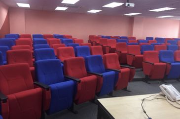 6 Sty Commercial Building in PJ For Sale