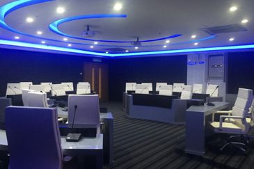 6 Sty Commercial Building in PJ For Sale