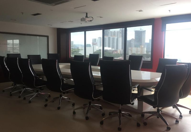 6 Sty Commercial Building in PJ For Sale