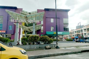 Season Square, Damansara Damai, Kepong - Budget Office or Storage Space for Rent