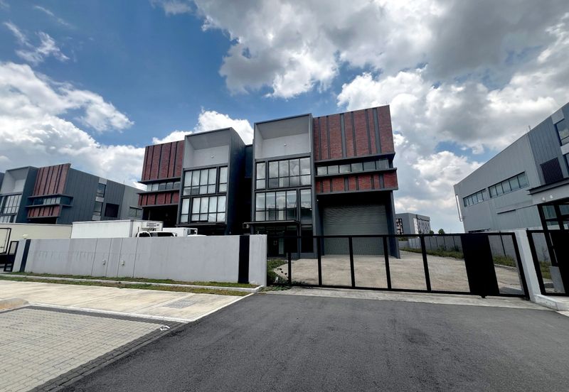 Elmina Business Park