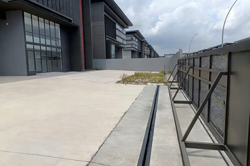 Elmina Business Park