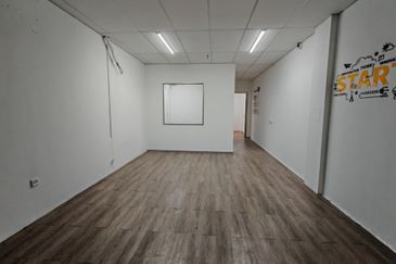 Season Square, Damansara Damai, Kepong - Budget Office or Storage Space for Rent