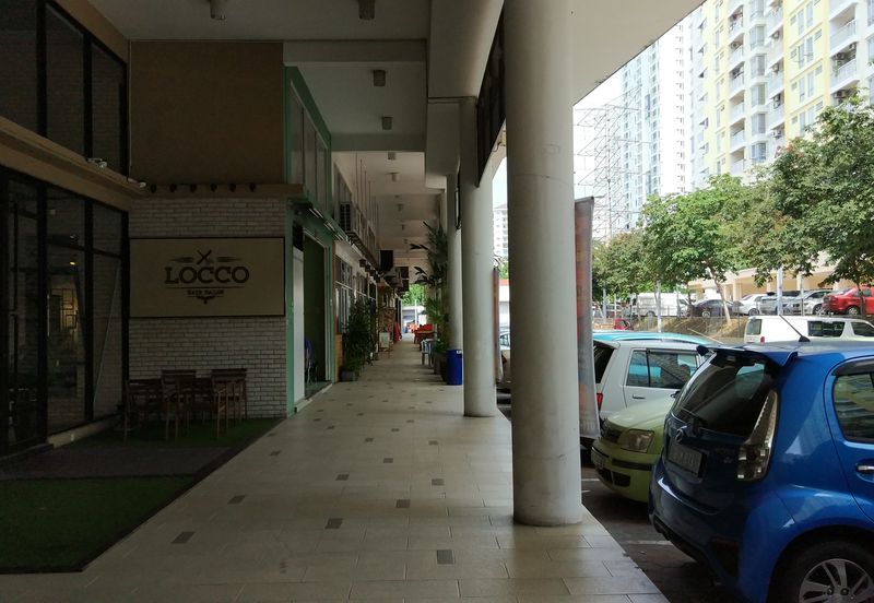 Platinum Mondrian (Pv128)