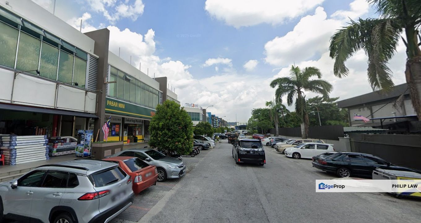 Taman Perindustrian Kinrara, Puchong Shop For Rent (Adjoining Unit Available), Selangor, Puchong