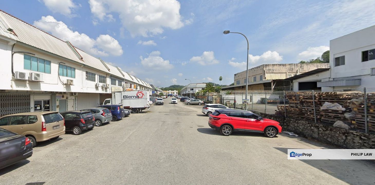 Taman Perindustrian Kinrara, Puchong Shop For Rent (Adjoining Unit Available), Selangor, Puchong