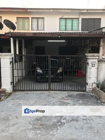 DOUBLE STOREY TERRACE TAMAN JENARIS KAJANG, Selangor, Kajang