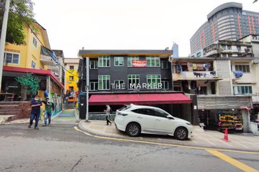 CHANGKAT BUKIT BINTANG