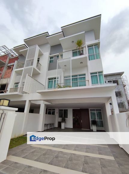 Puncak Indah,Ampang, Selangor, Ampang